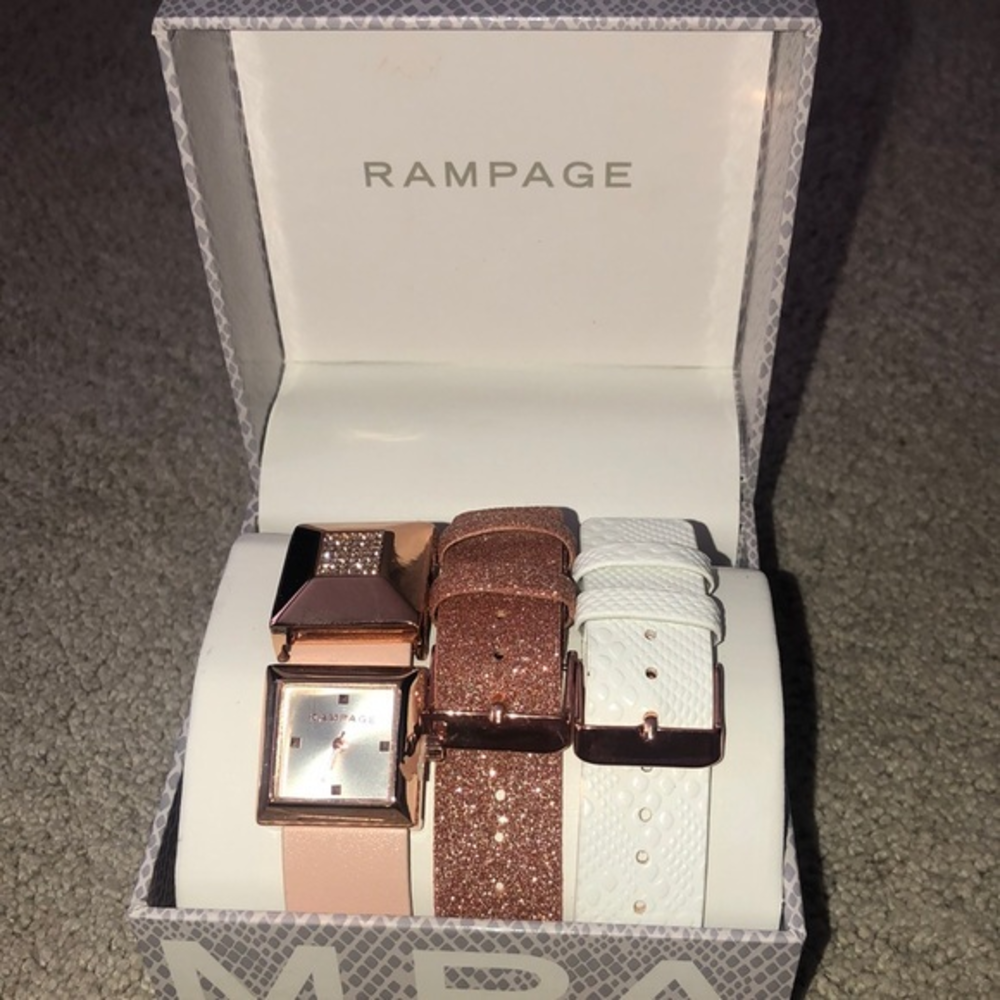Rampage Gift Set‎ Watch Bracelet Set Rose Gold  White New